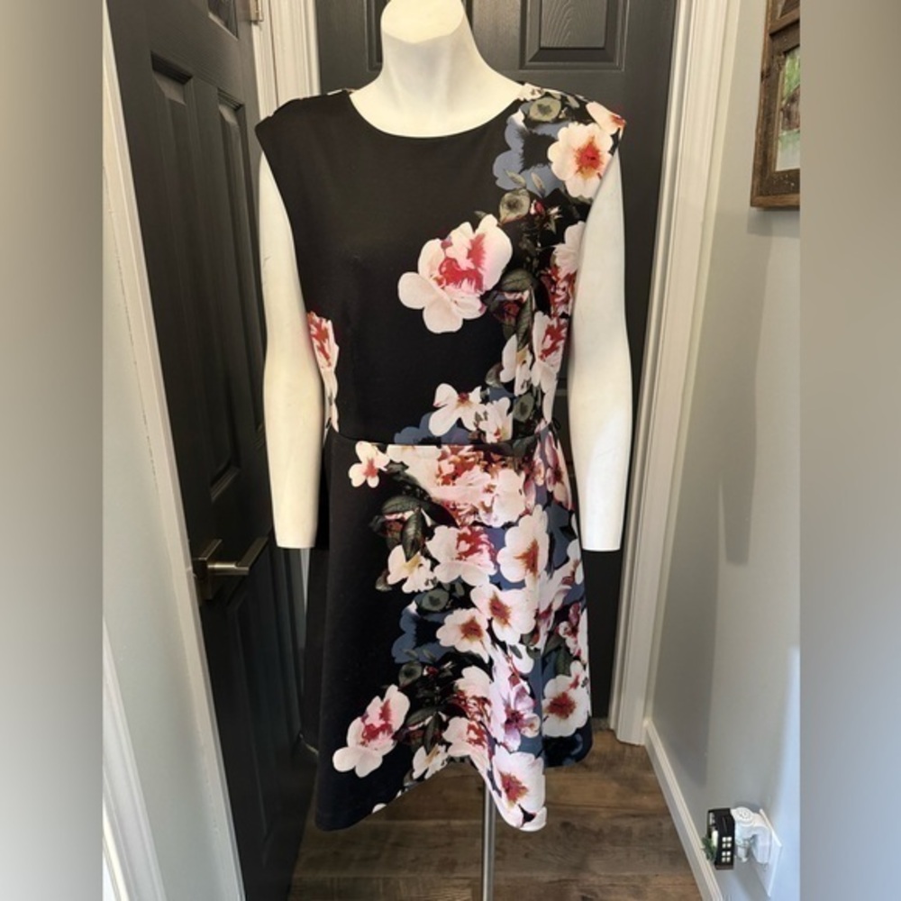 Women's Heidi Weisel sleeveless dress sz 10 w/ belt